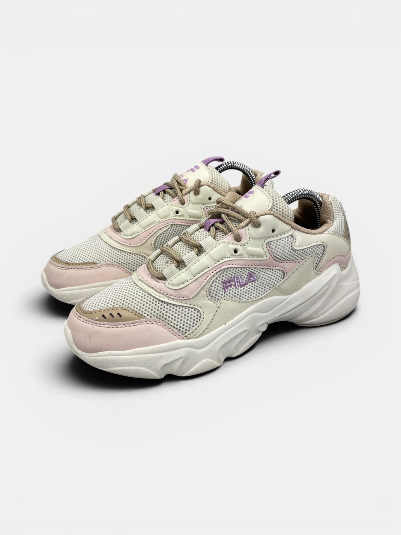 Fila Collene Cb — buty sportowe damskie w bardzo dobrym stanie rozmiar 36, widok z boku