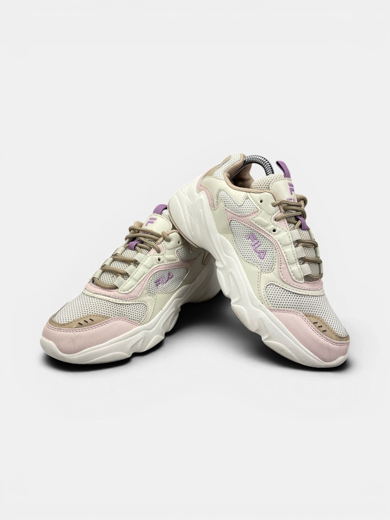 Fila Collene Cb — buty sportowe damskie w bardzo dobrym stanie rozmiar 36, boczny profil