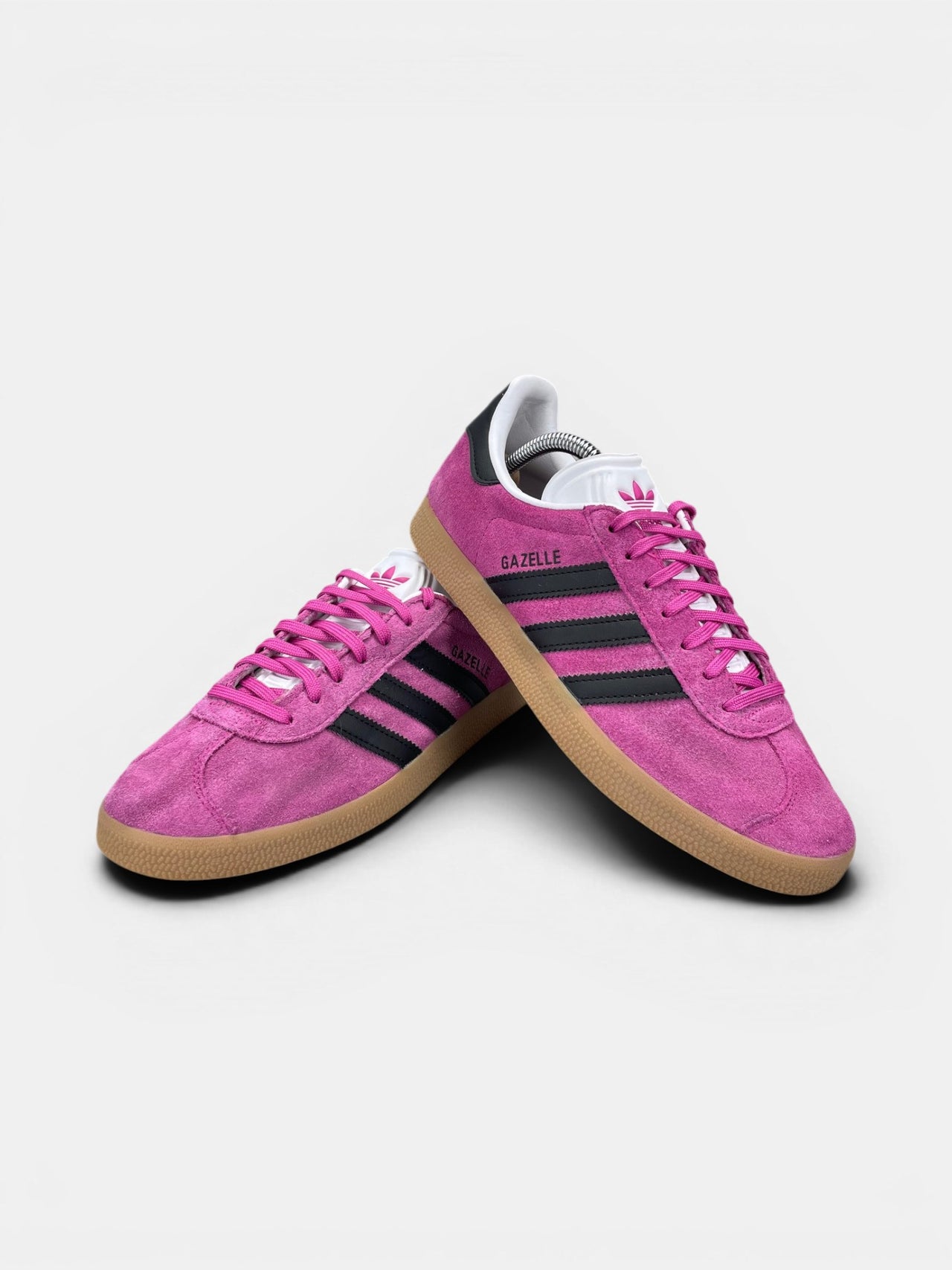 Adidas Gazelle — buty sportowe damskie w bardzo dobrym stanie rozmiar 40, boczny profil