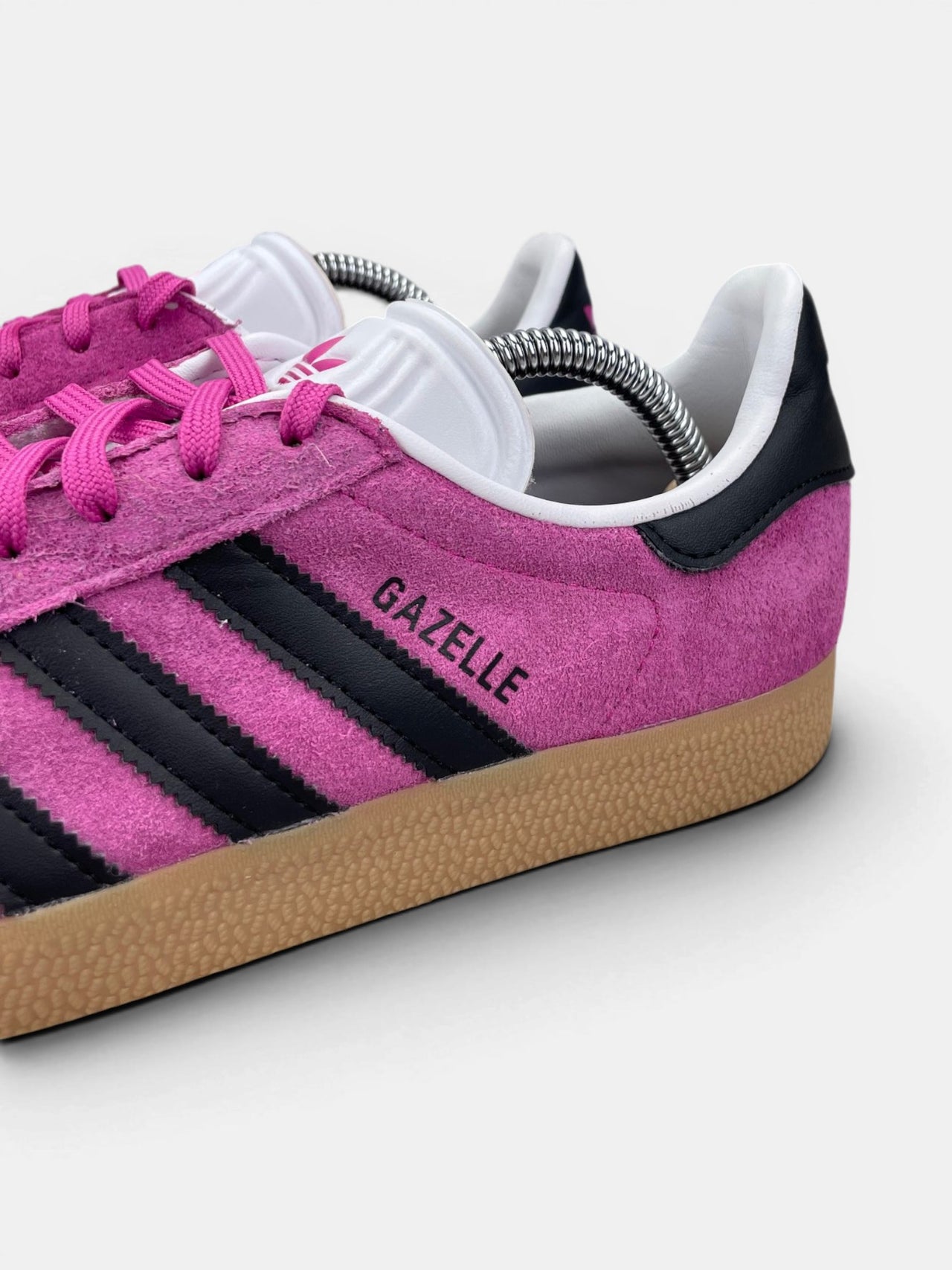 Adidas Gazelle — buty sportowe damskie w bardzo dobrym stanie rozmiar 40, opcjonalne zdjęcie 1