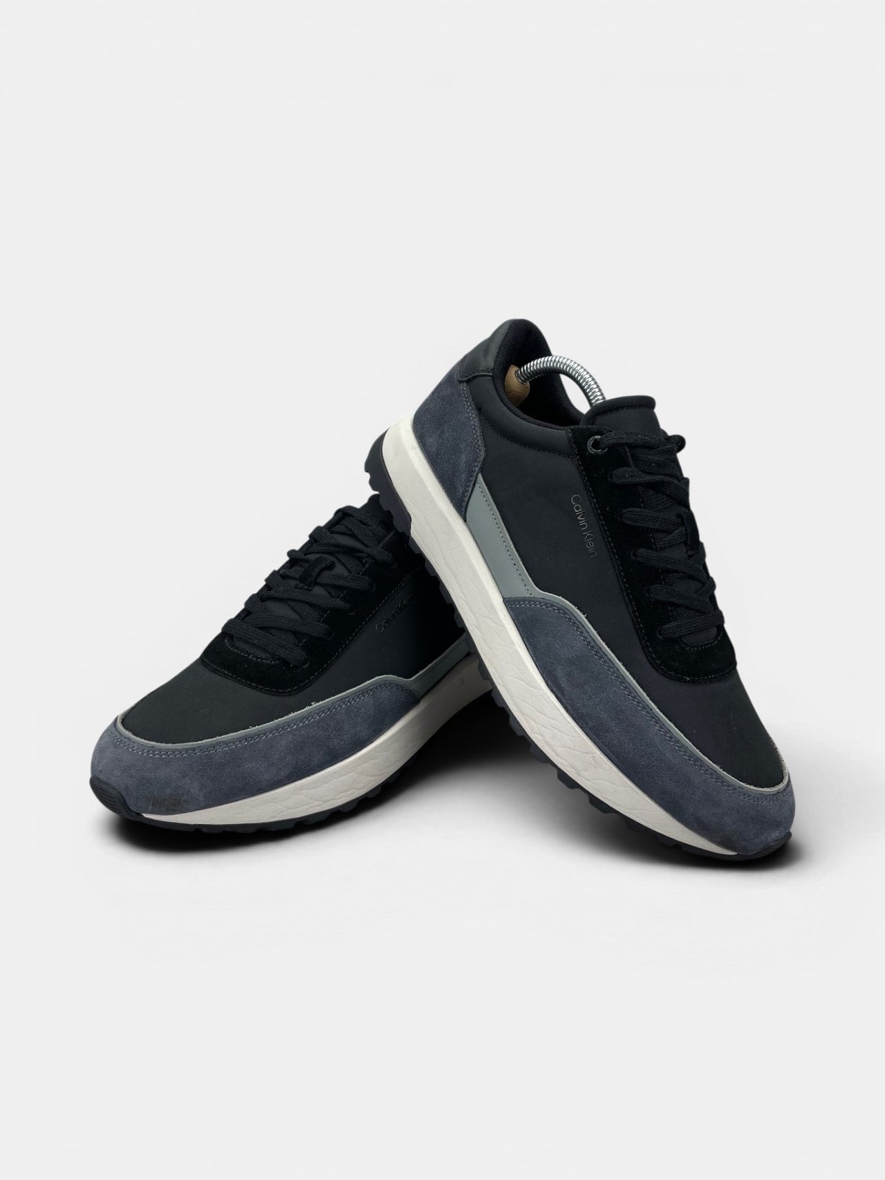 Calvin Klein Low Top Lace Up — buty sportowe męskie nowe rozmiar 42, boczny profil