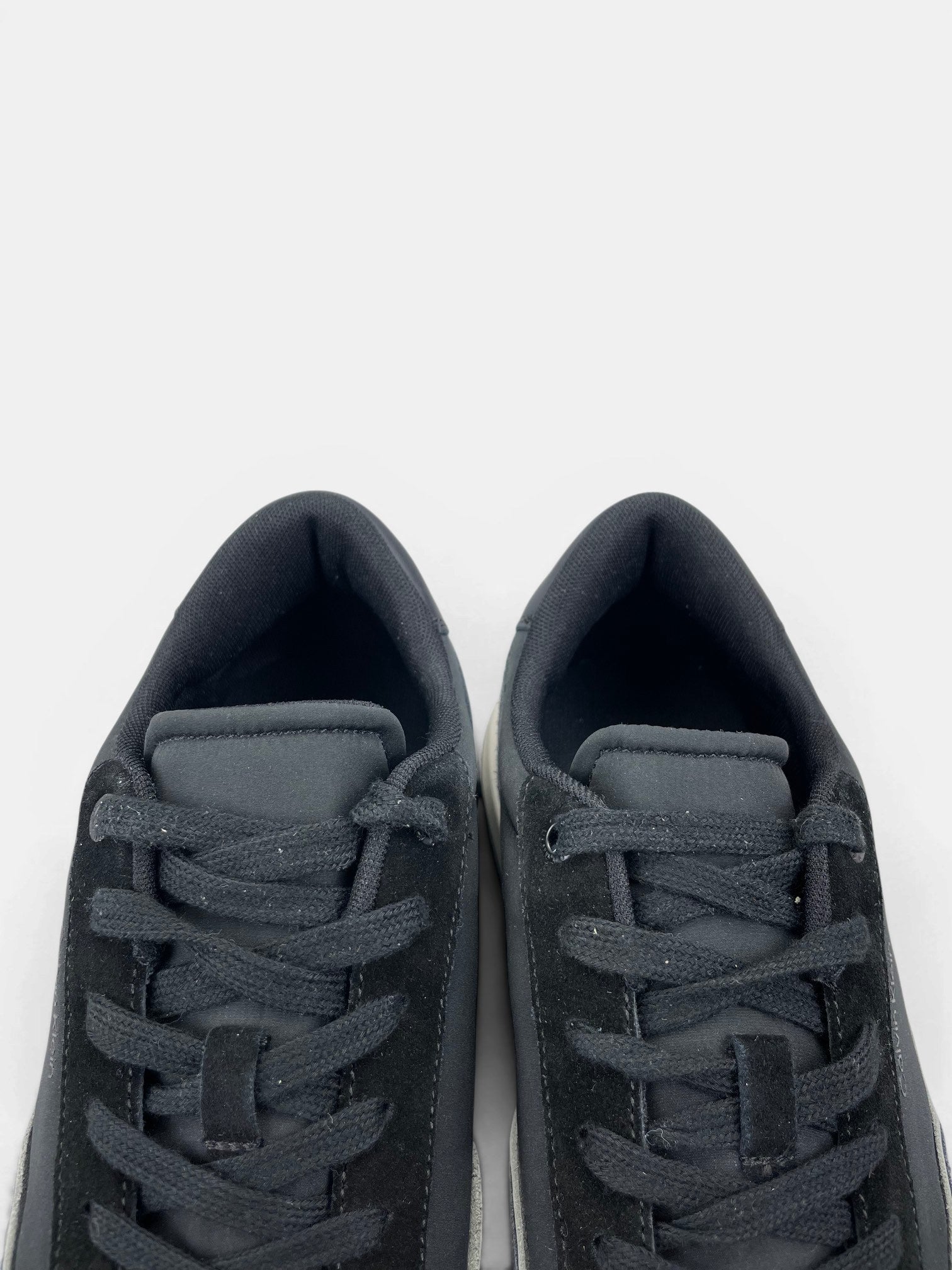 Calvin Klein Low Top Lace Up — buty sportowe męskie nowe rozmiar 42, zapiętki butów