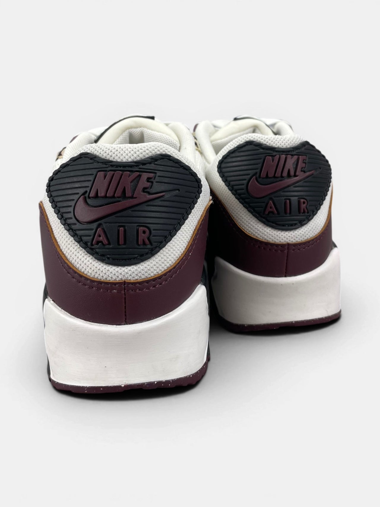 Nike Air Max 90 Nike Air Max 90 Leopard ‘Burgundy Crush’ — buty sportowe damskie w bardzo dobrym stanie rozmiar 40, widok z tyłu