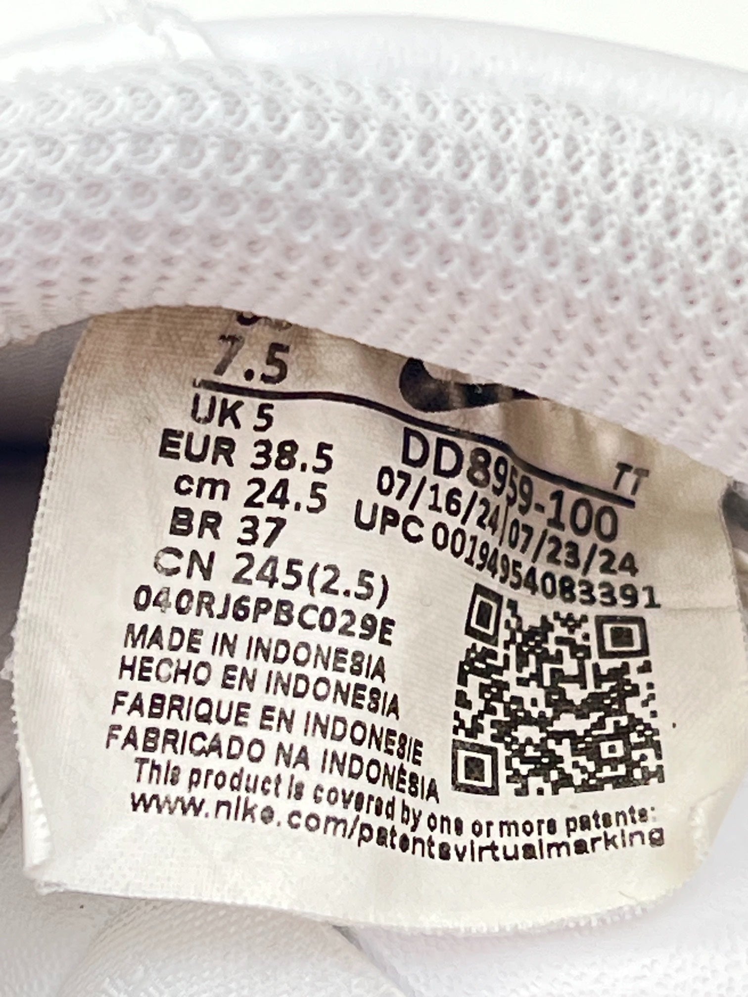 Nike Air Force 1 Low (38.5) - sneakilystore