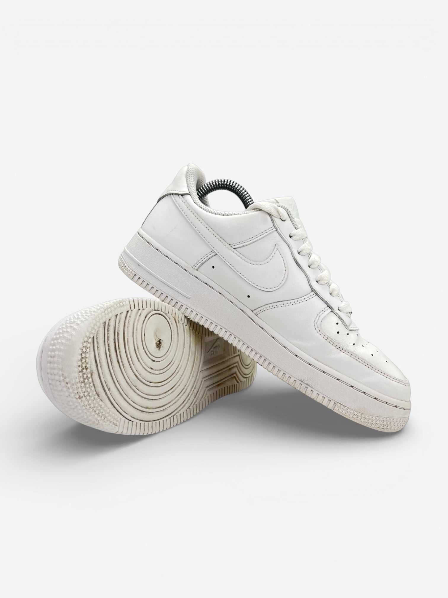 Nike Air Force 1 Low (38.5) - sneakilystore