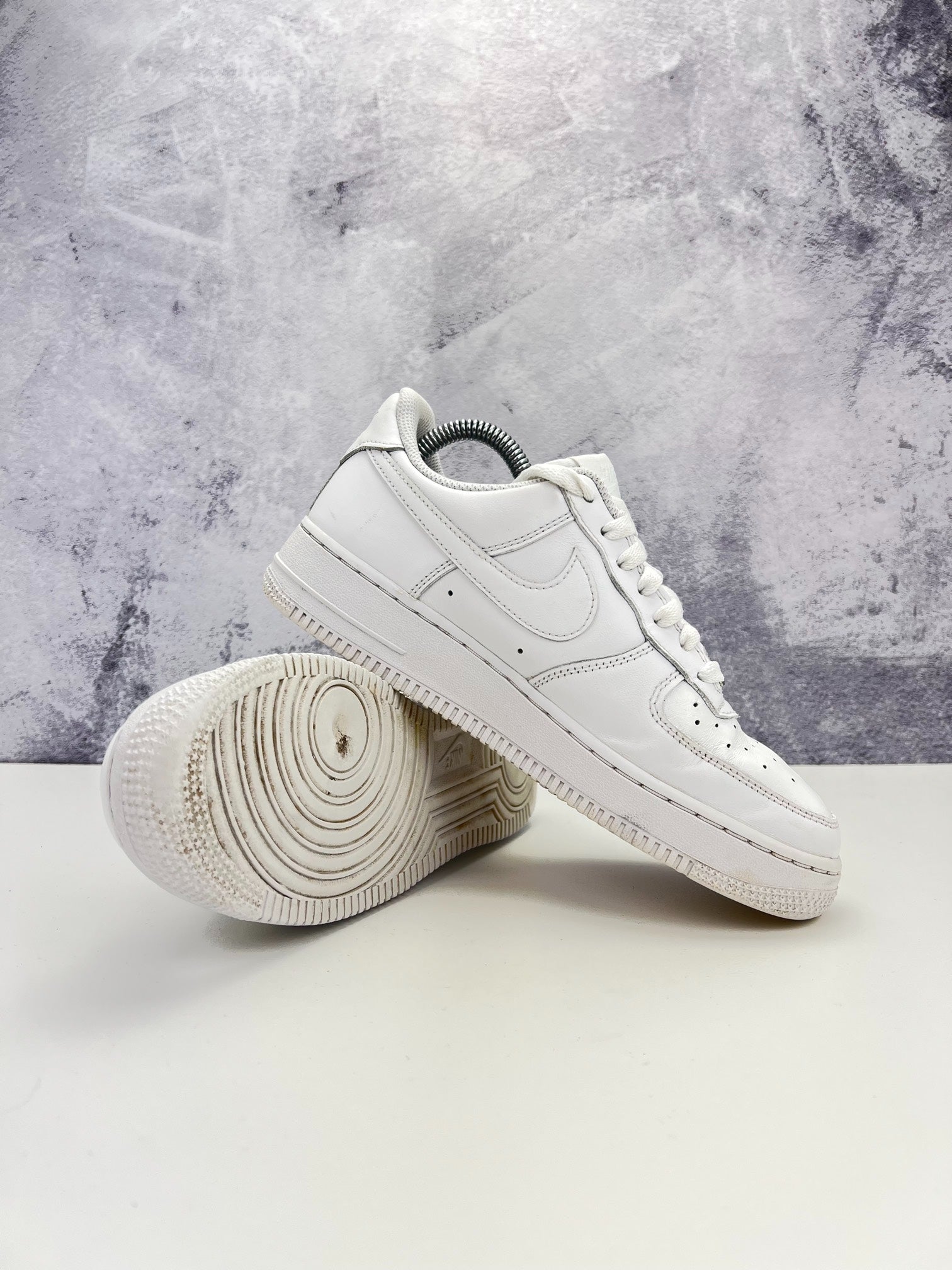 Nike Air Force 1 Low (38.5) - sneakilystore