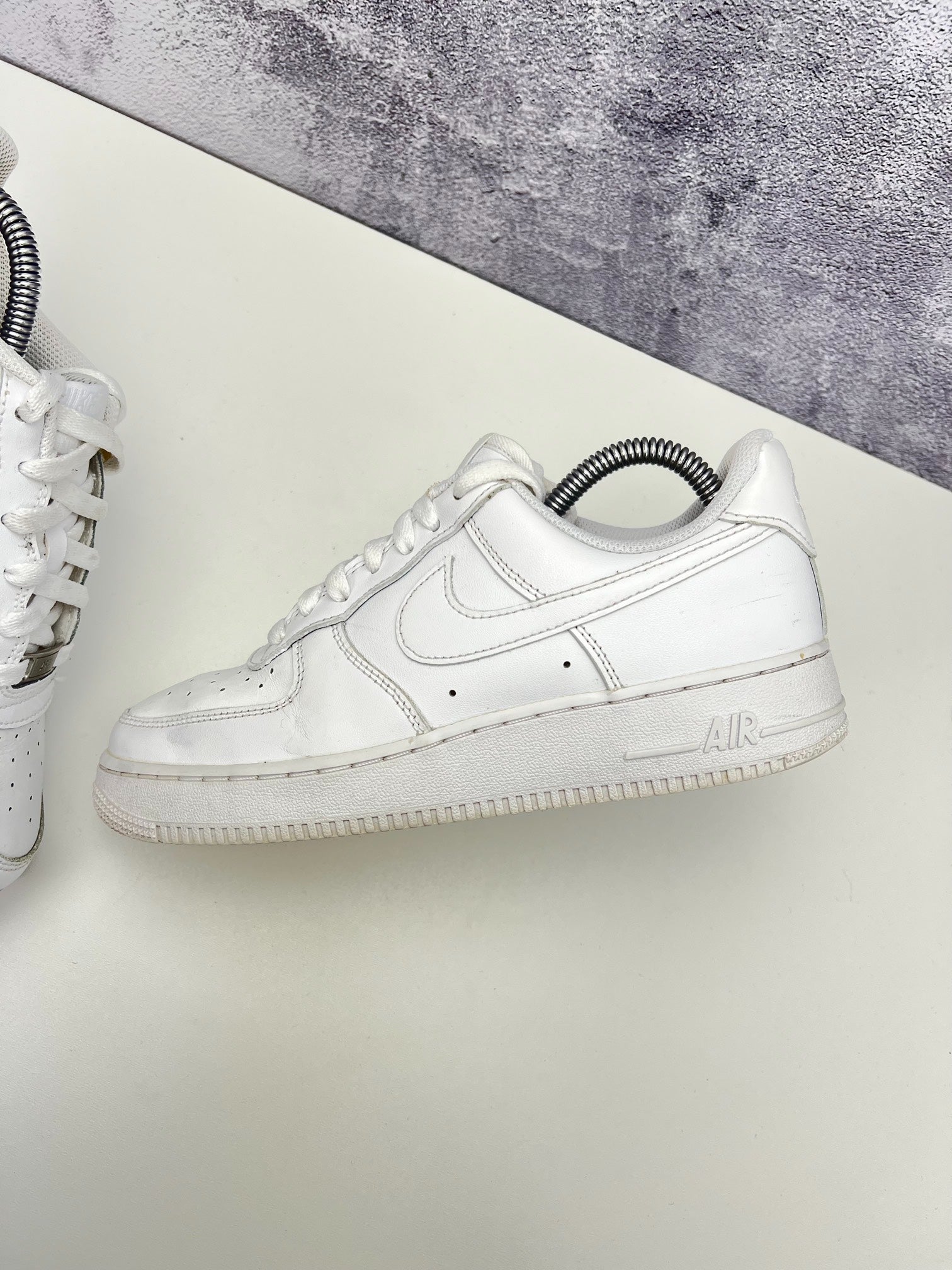 Nike Air Force 1 Low (38.5) - sneakilystore