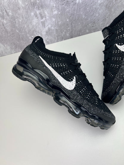Nike Air VaporMax 2023 Flyknit (45.5) - sneakilystore
