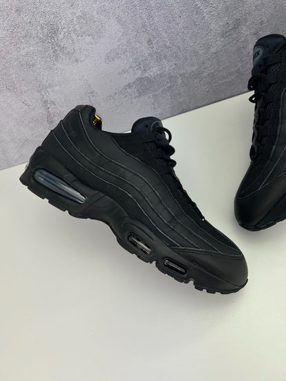 Nike Air Max 95 (44) - sneakilystore