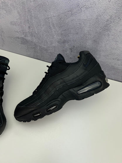 Nike Air Max 95 (44) - sneakilystore