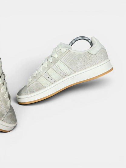 Adidas Campus 00s Wonder White — buty sportowe damskie w bardzo dobrym stanie rozmiar 39 1/3, wewnętrzny panel prawego buta