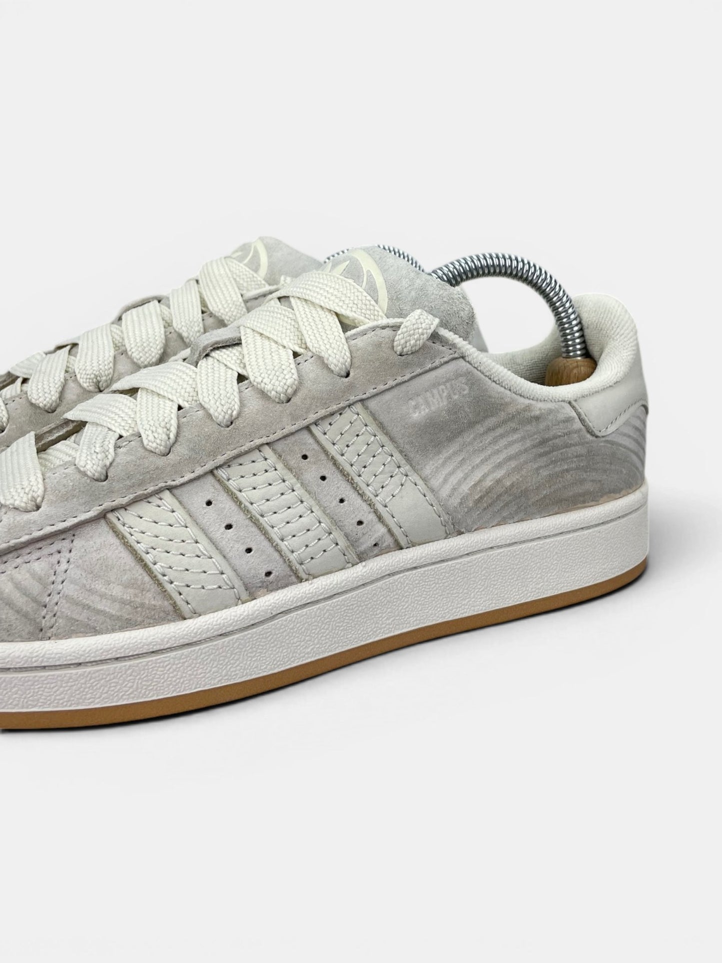 Adidas Campus 00s Wonder White — buty sportowe damskie w bardzo dobrym stanie rozmiar 39 1/3, opcjonalne zdjęcie 1