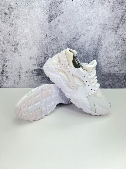 Nike Huarache Run (38.5) - sneakilystore