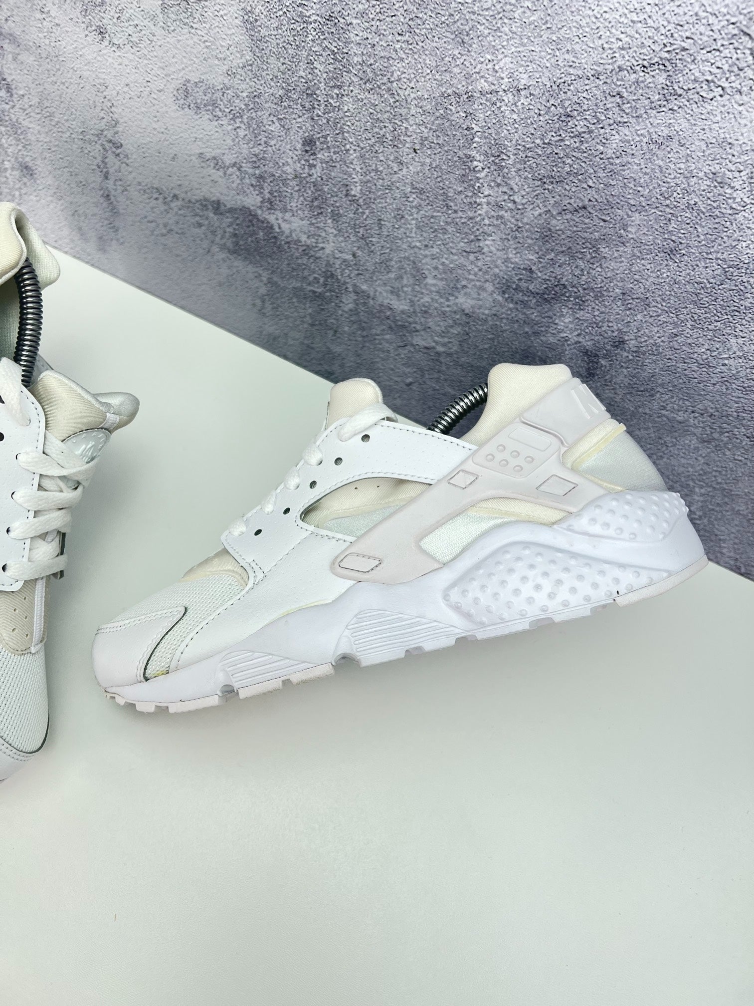 Nike Huarache Run (38.5) - sneakilystore