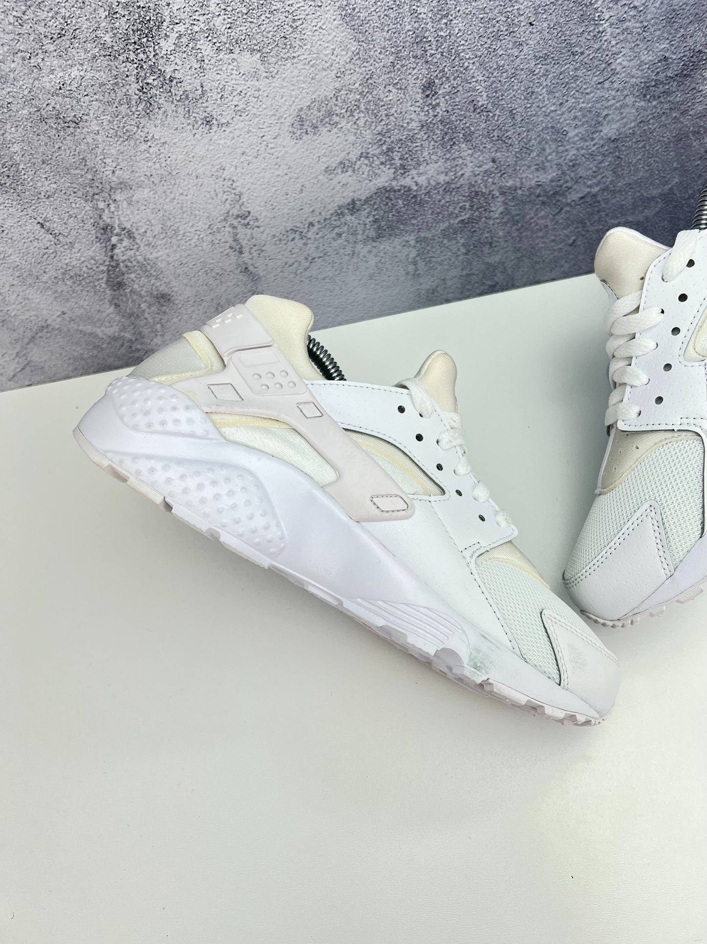 Nike Huarache Run (38.5) - sneakilystore