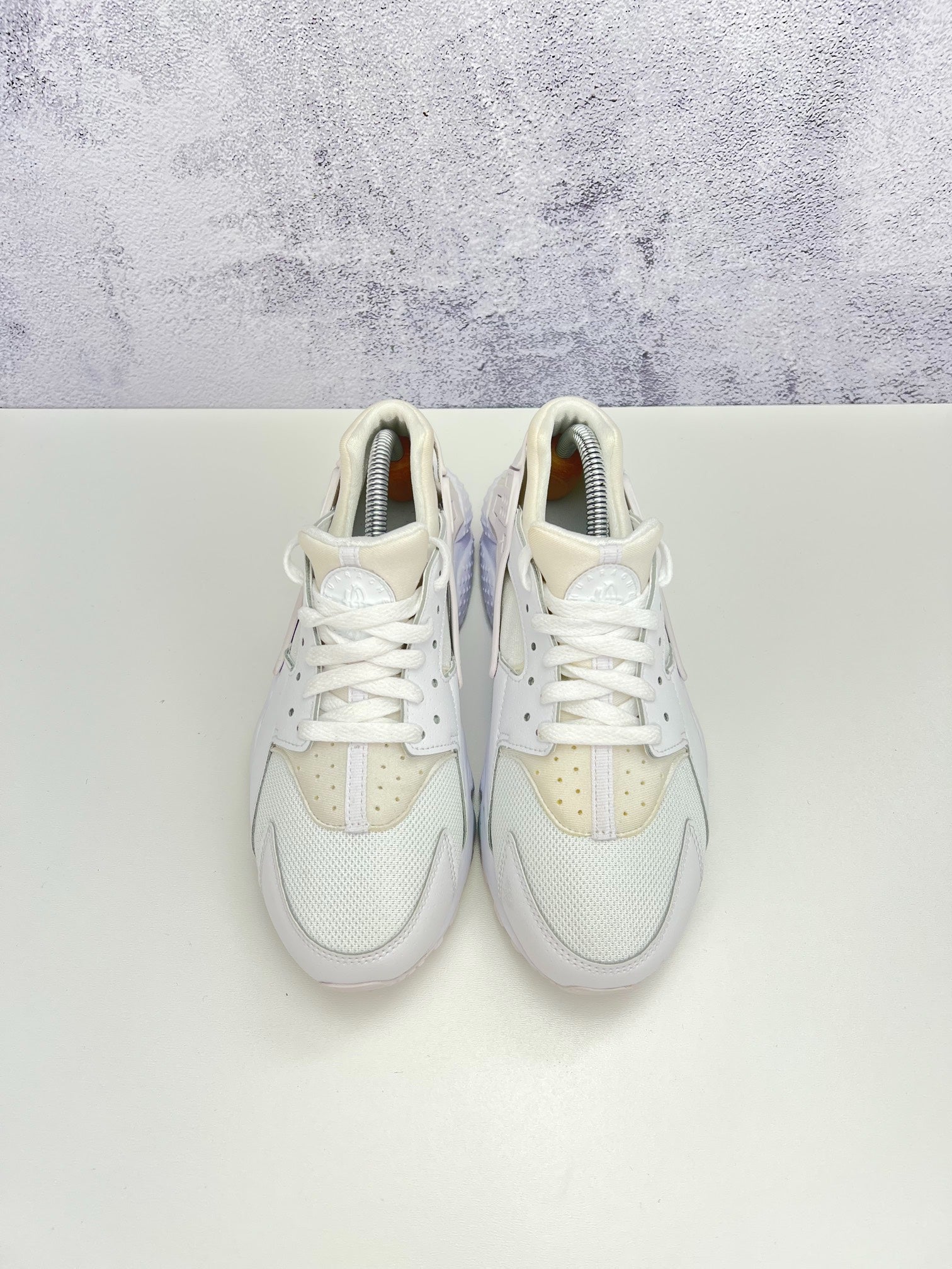 Nike Huarache Run (38.5) - sneakilystore