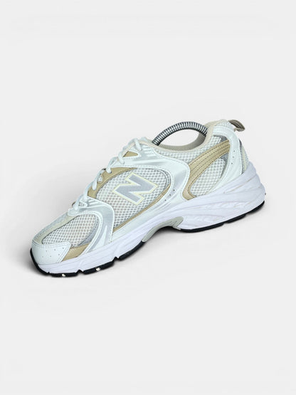New Balance 530 — buty sportowe damskie w bardzo dobrym stanie rozmiar 40.5, wewnętrzny panel prawego buta