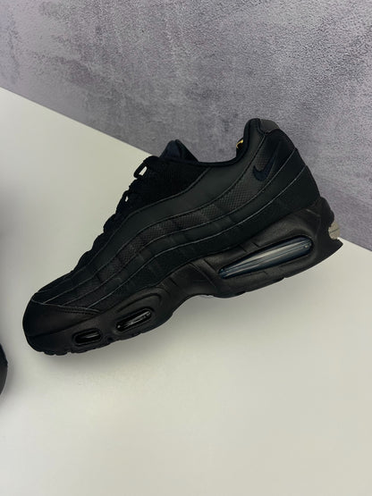 Nike Air Max 95 (45) - sneakilystore