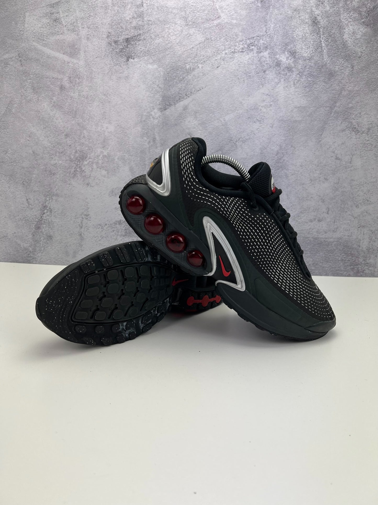 Nike Air Max Dn (42.5) - sneakilystore