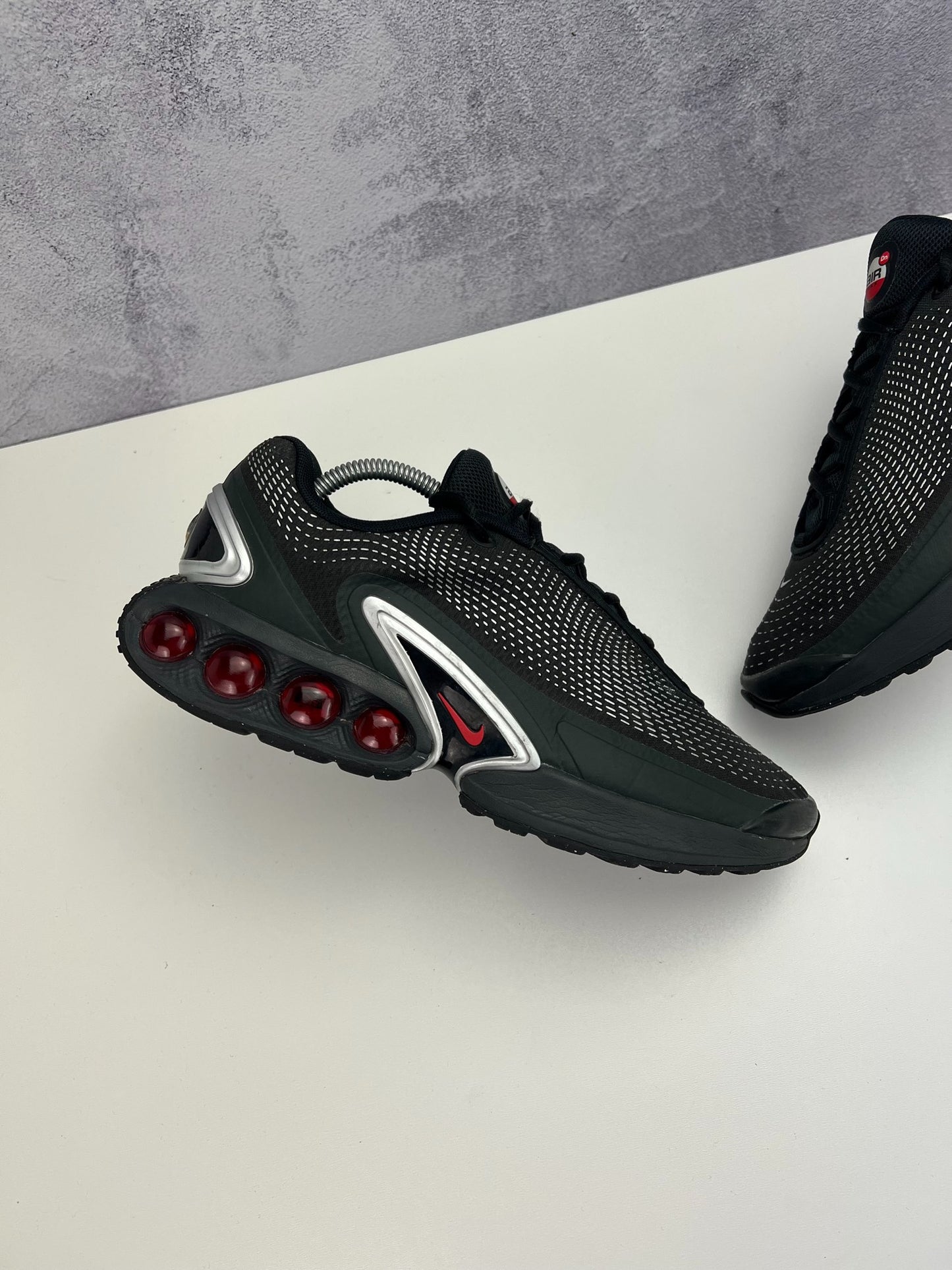 Nike Air Max Dn (42.5) - sneakilystore