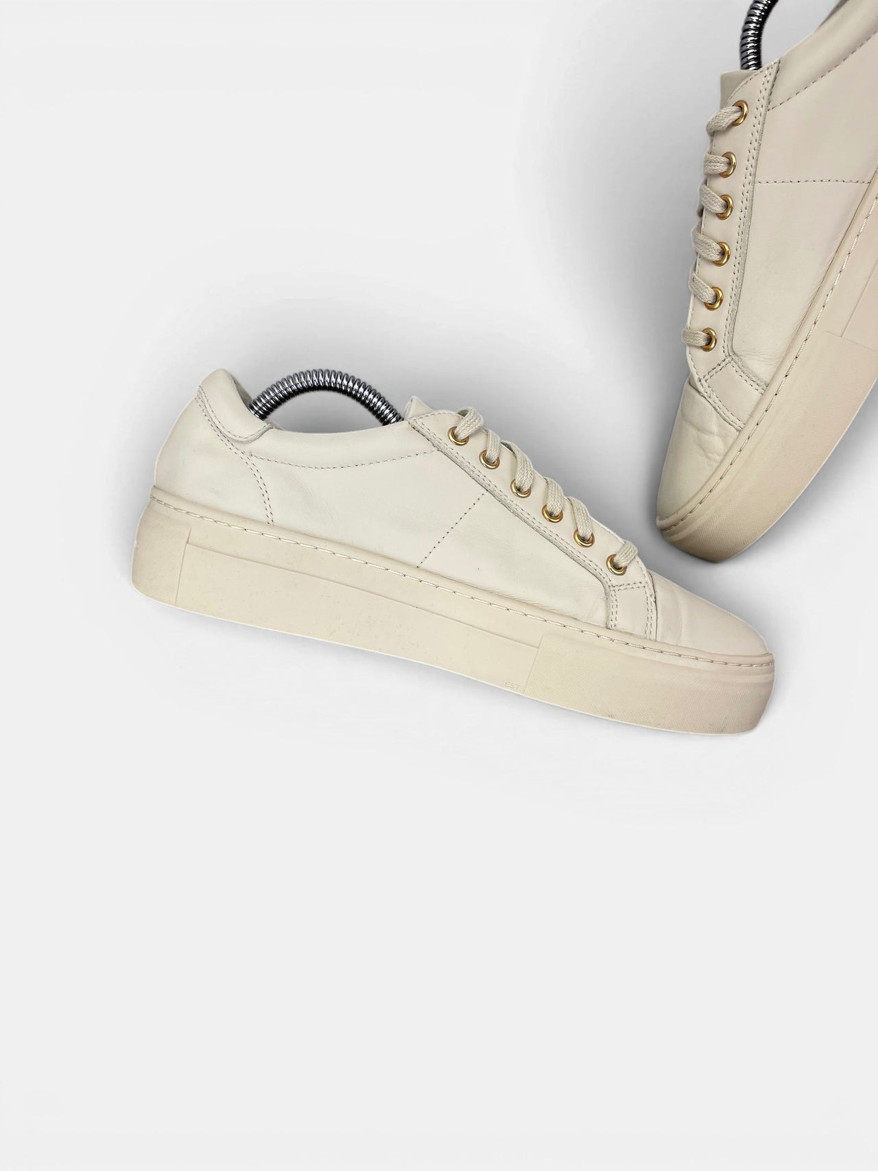 Vagabond Shoemakers Zoe Platform — buty sportowe damskie w bardzo dobrym stanie rozmiar 39, wewnętrzny panel lewego buta