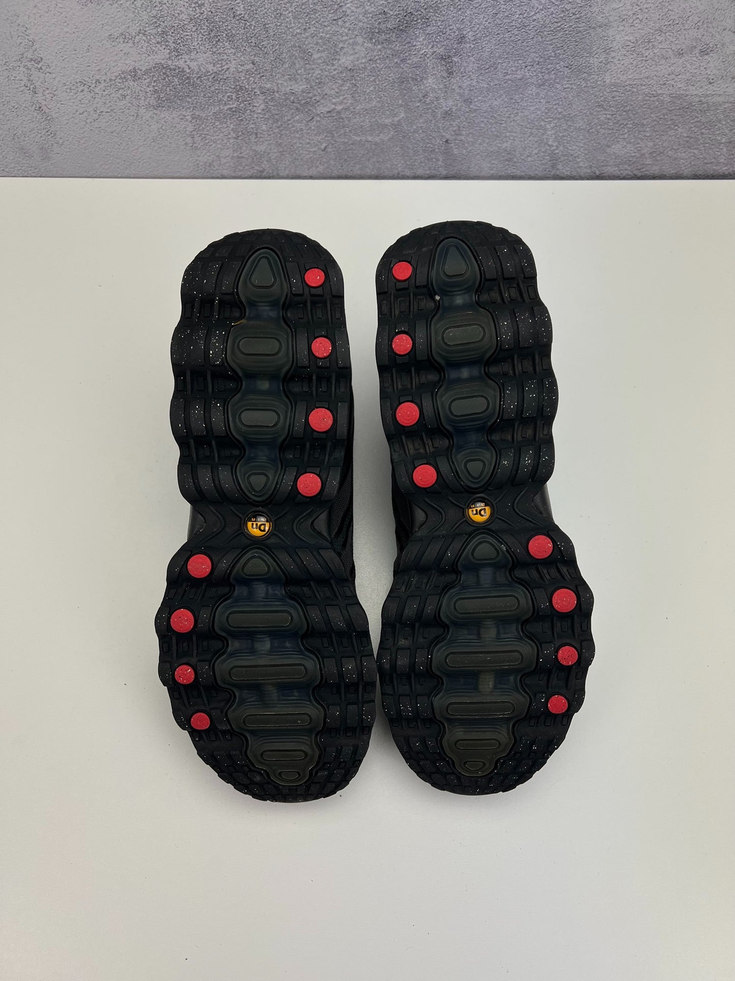 Nike Air Max Dn8 (44.5) - sneakilystore