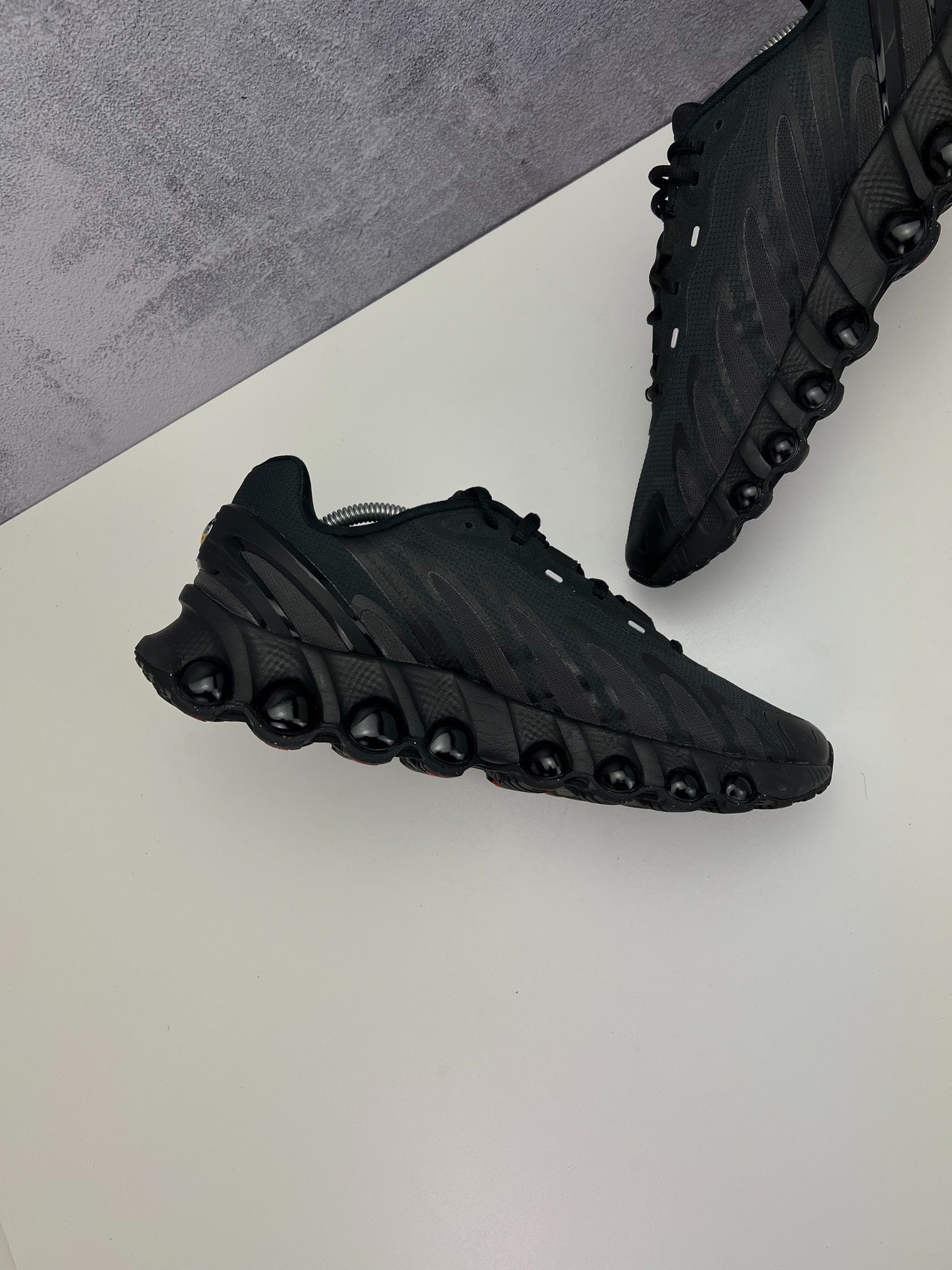 Nike Air Max Dn8 (44.5) - sneakilystore