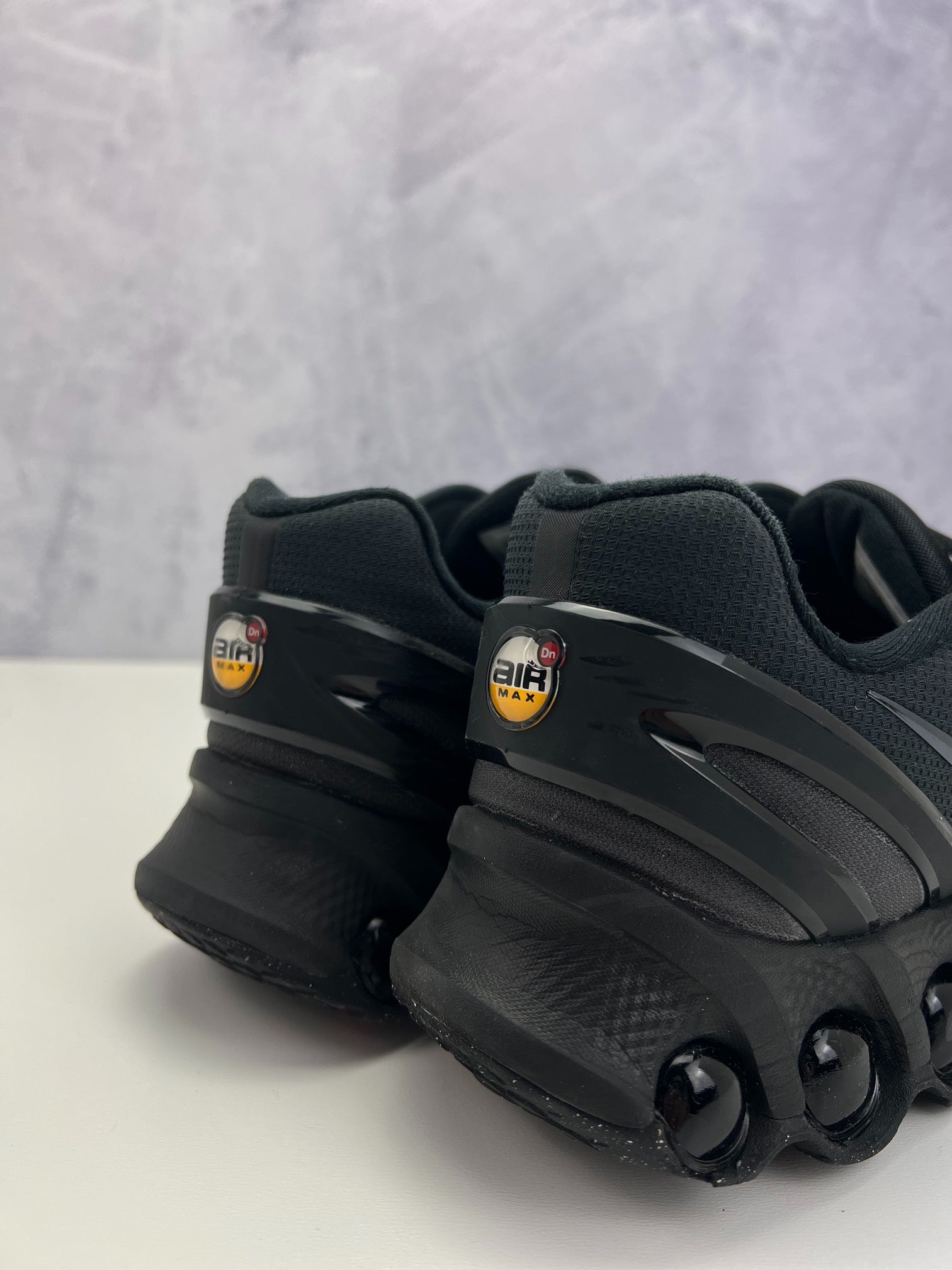 Nike Air Max Dn8 (44.5) - sneakilystore
