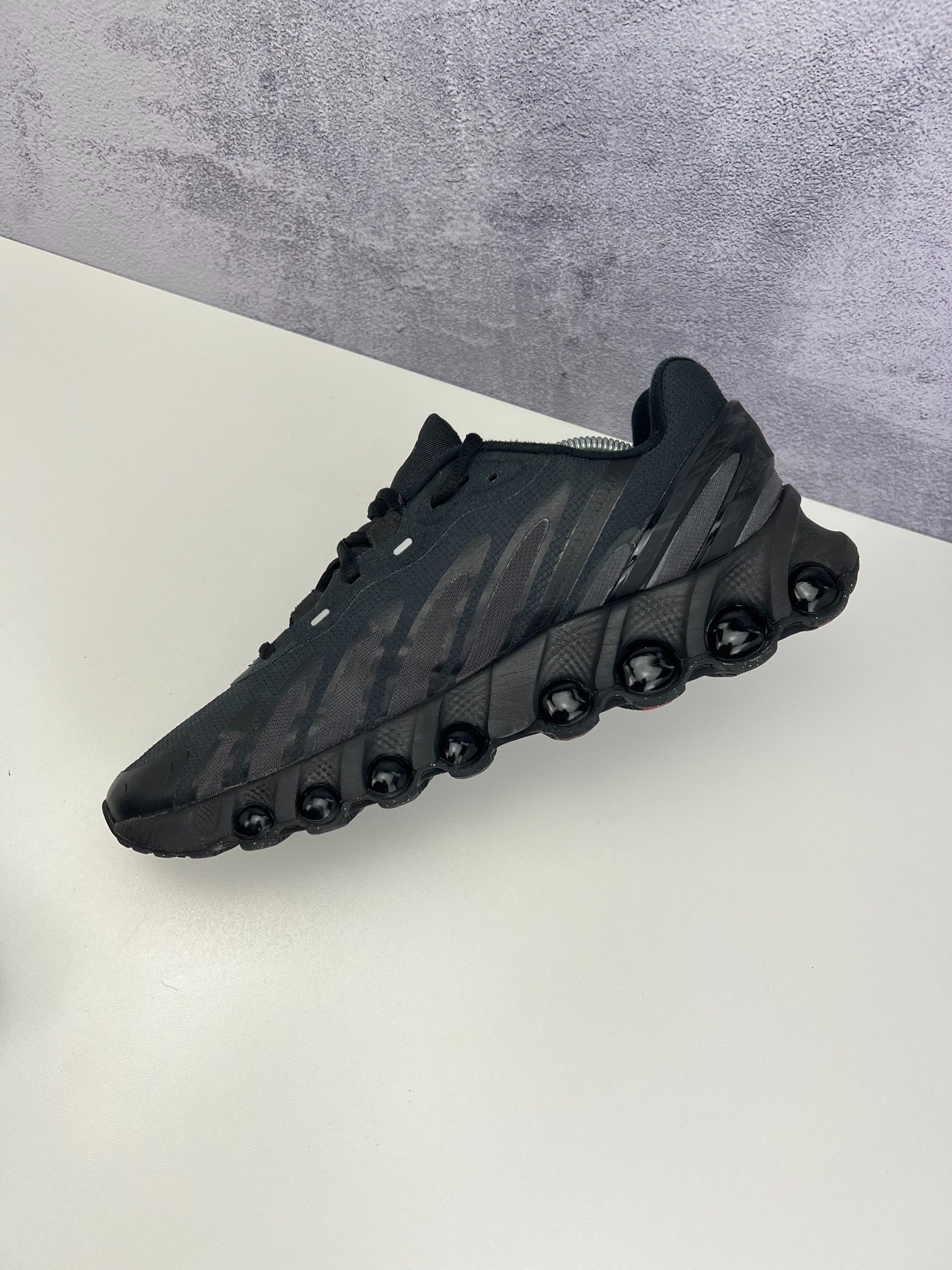 Nike Air Max Dn8 (44.5) - sneakilystore