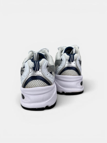 New Balance 530 — buty sportowe damskie w bardzo dobrym stanie rozmiar 38, widok z tyłu