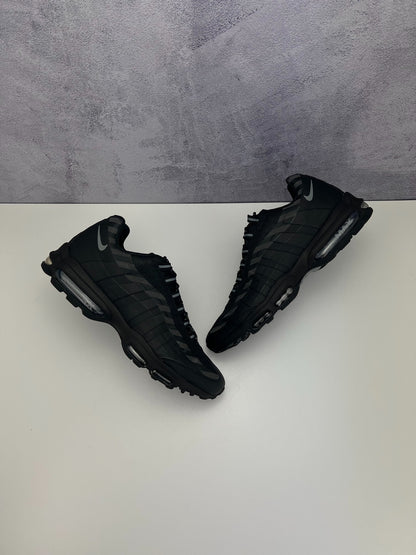Nike Air Max 95 (44.5) - sneakilystore