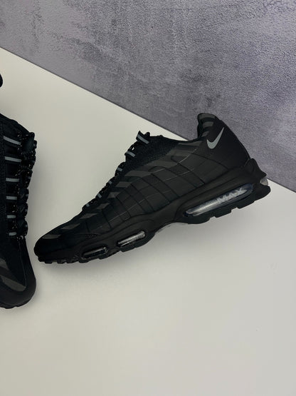 Nike Air Max 95 (44.5) - sneakilystore