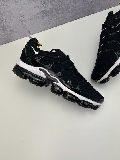 Nike Air Vapormax Plus (44.5) - sneakilystore