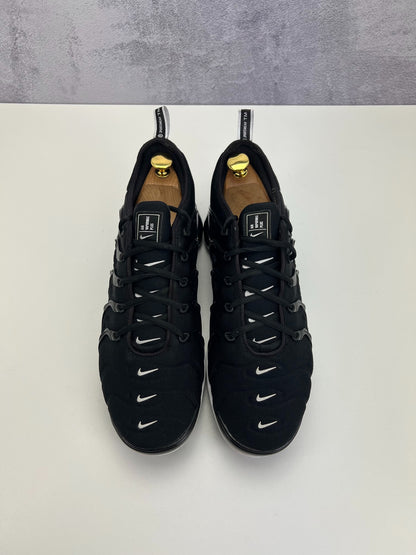 Nike Air Vapormax Plus (44.5) - sneakilystore