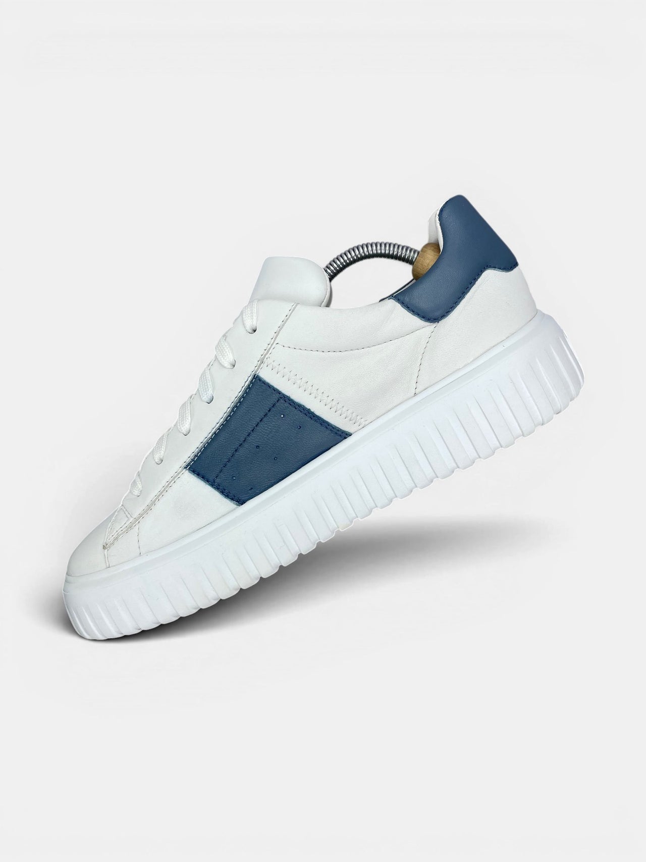 Hogan H-Stripes — buty sportowe męskie w bardzo dobrym stanie rozmiar 42, wewnętrzny panel prawego buta
