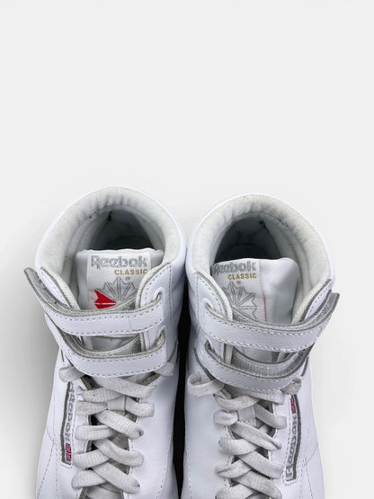 Reebok HiSneakers — buty sportowe damskie w bardzo dobrym stanie rozmiar 40.5, zapiętki butów