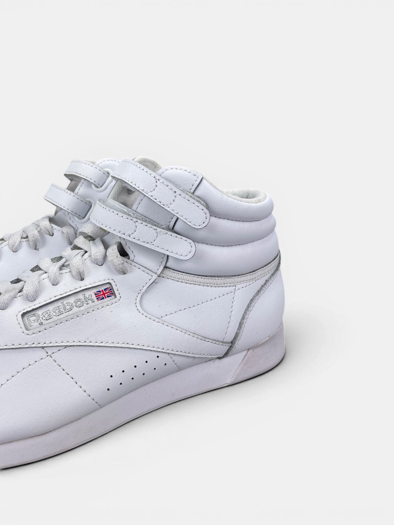 Reebok HiSneakers — buty sportowe damskie w bardzo dobrym stanie rozmiar 40.5, opcjonalne zdjęcie 1