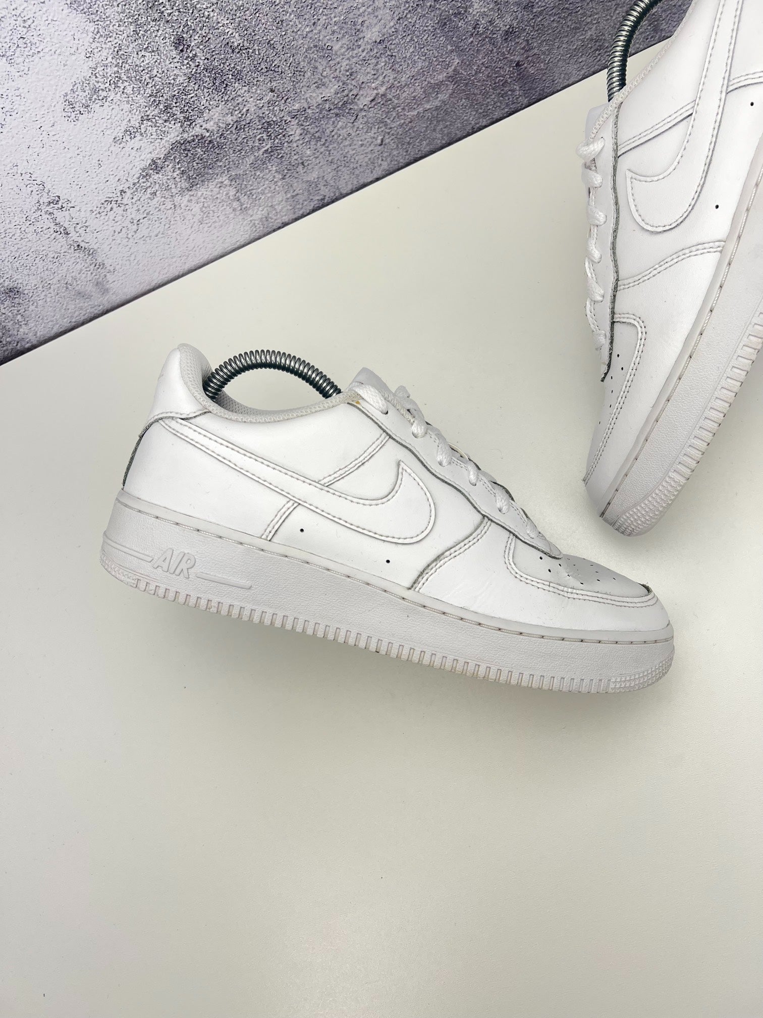 Nike Air Force 1 Low (40) - sneakilystore