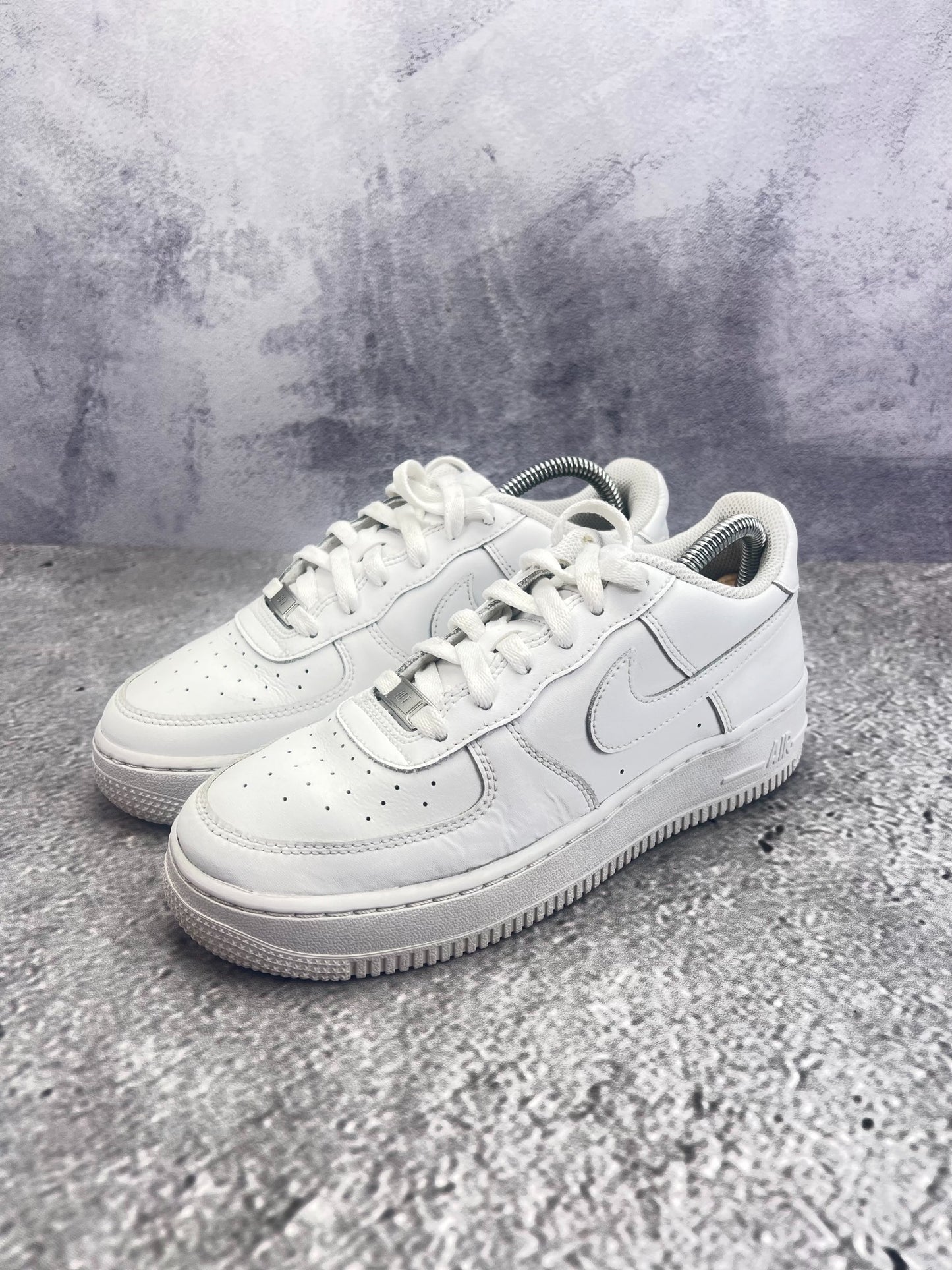 Nike Air Force 1 Low (38.5) - sneakilystore