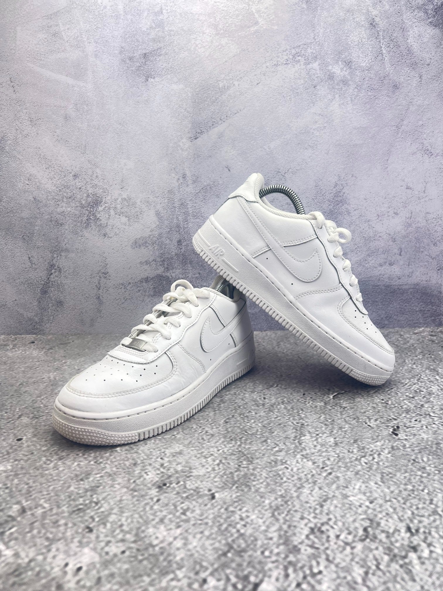 Nike Air Force 1 Low (38.5) - sneakilystore
