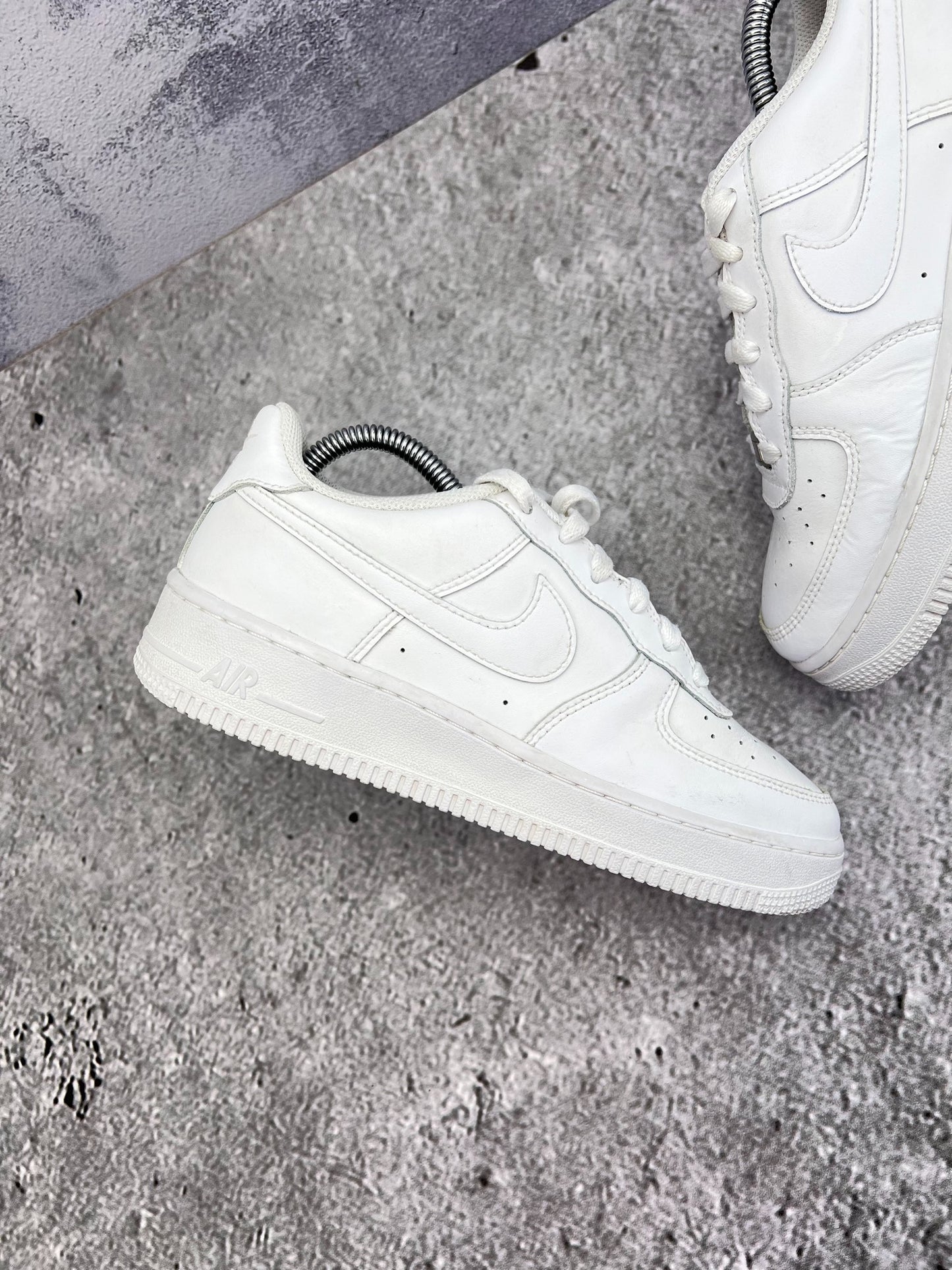 Nike Air Force 1 Low (38.5) - sneakilystore