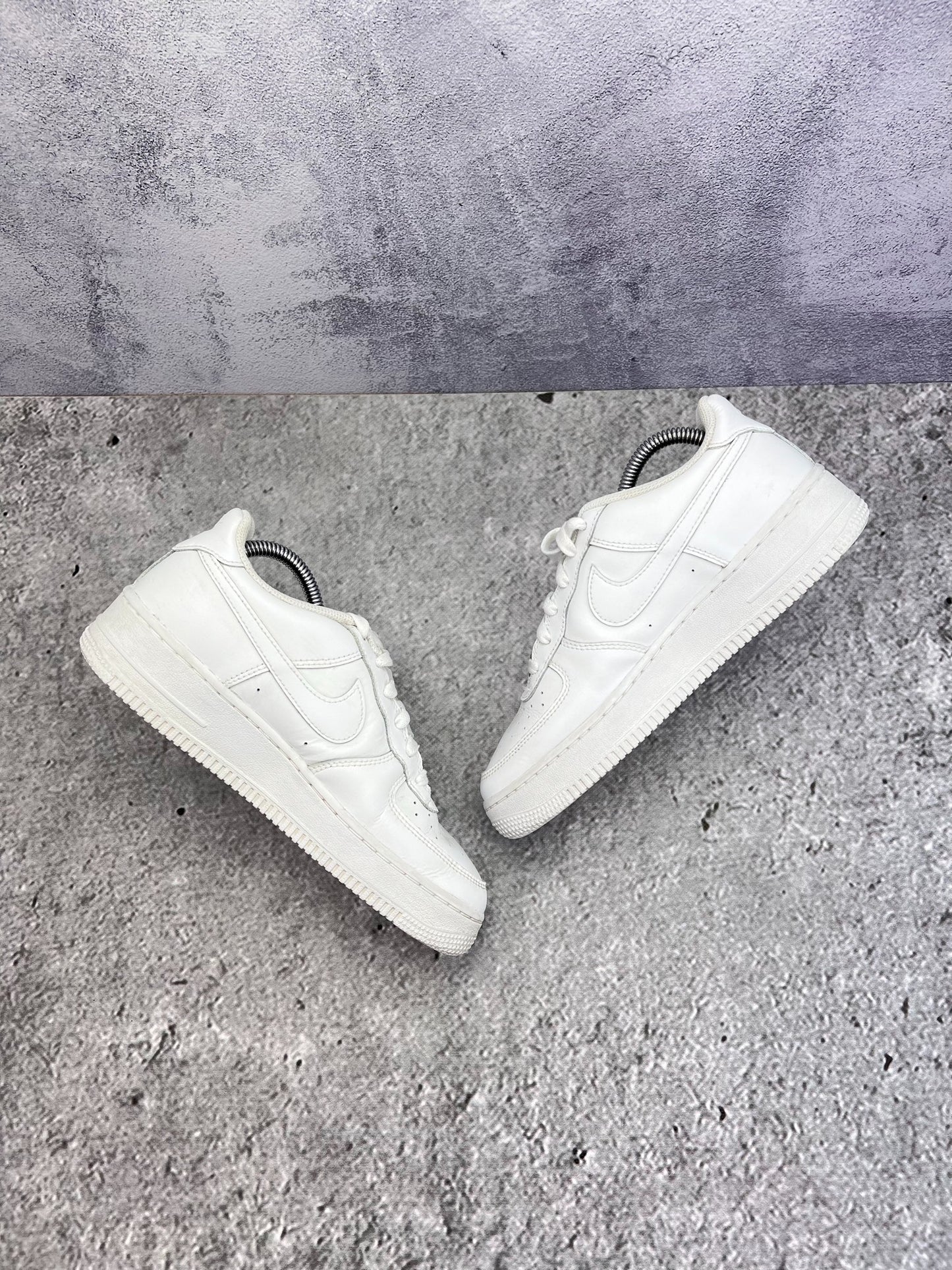 Nike Air Force 1 Low (38.5) - sneakilystore