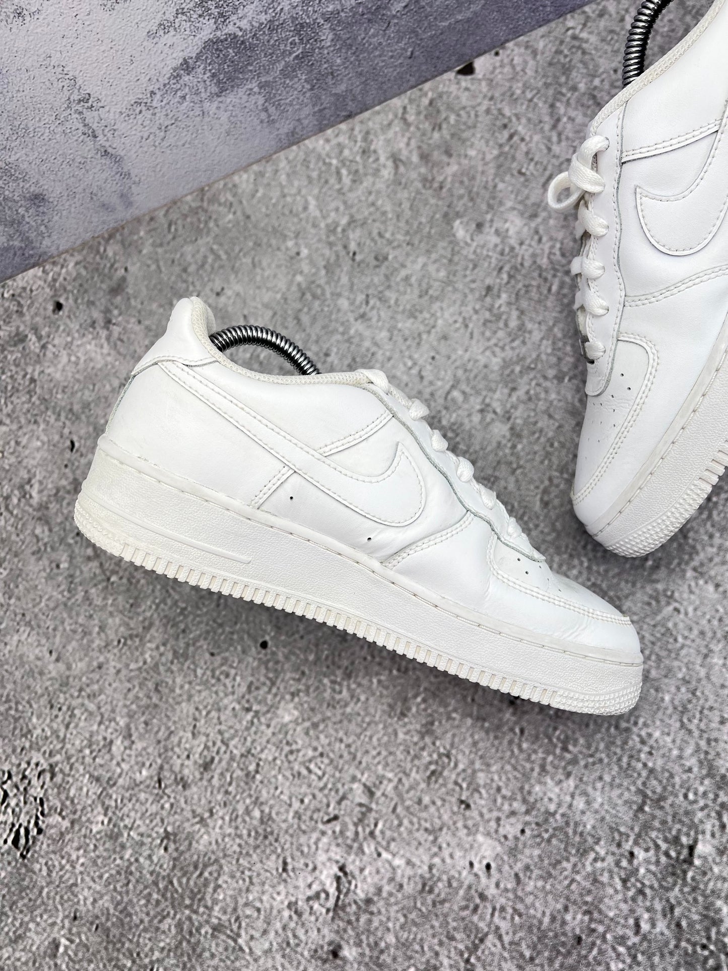 Nike Air Force 1 Low (38.5) - sneakilystore