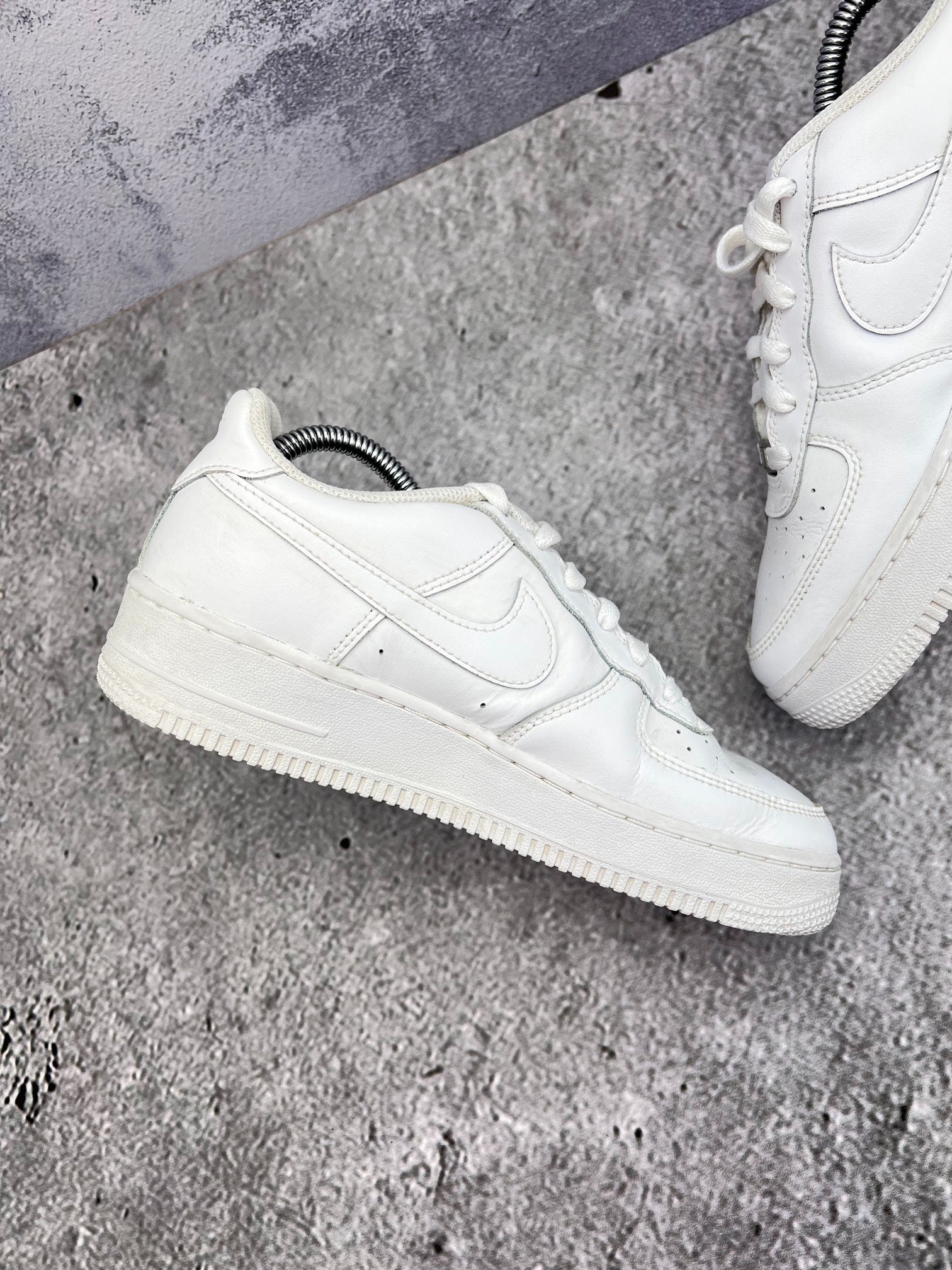 Nike Air Force 1 Low (38.5) - sneakilystore