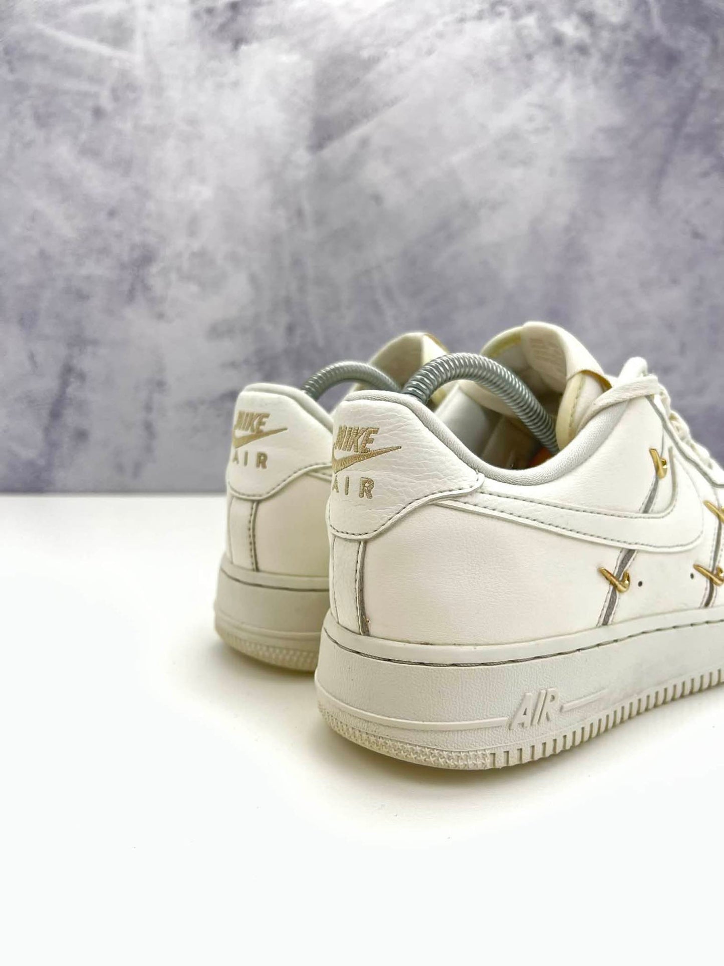 Nike Air Force 1 Low (41) - sneakilystore