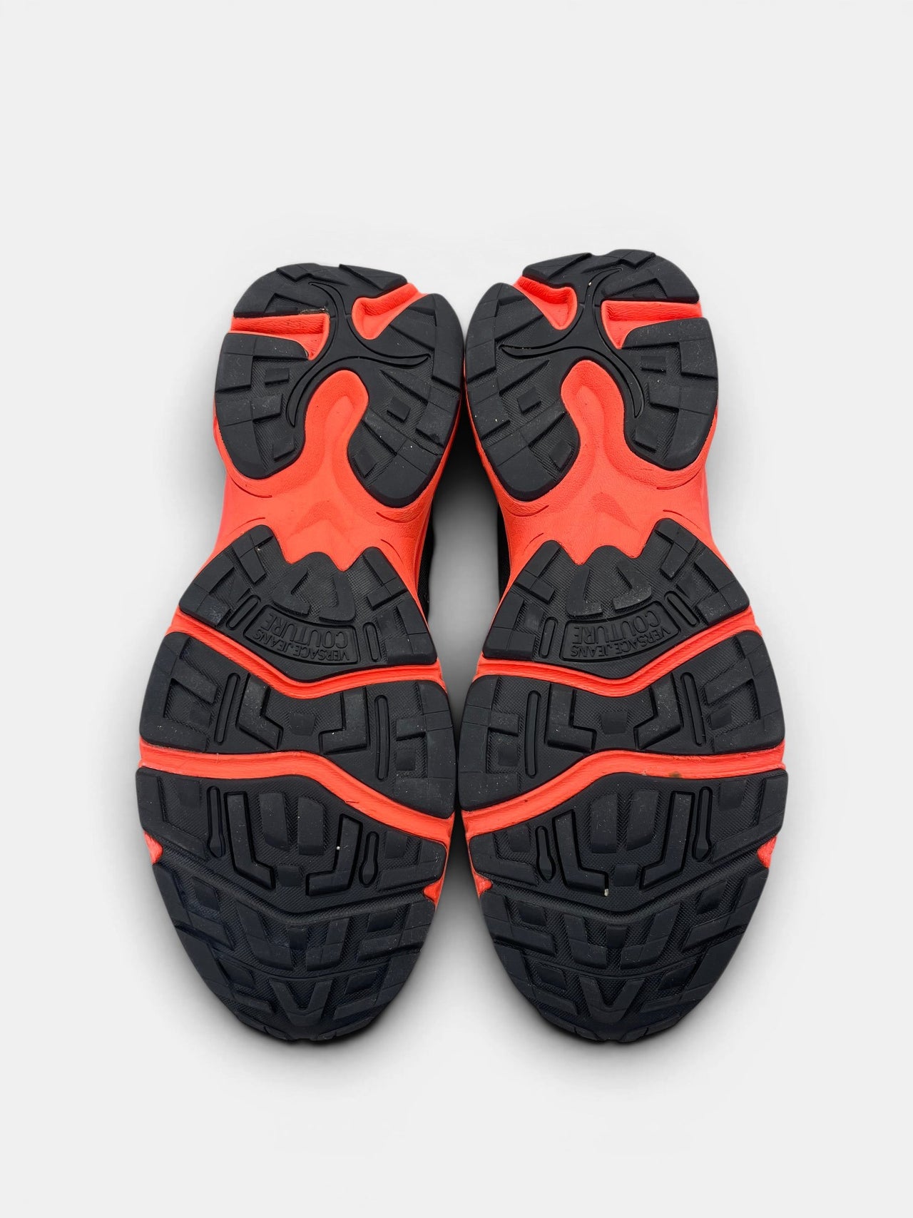 Versace Jeans Couture Sneakers — buty sportowe męskie w bardzo dobrym stanie rozmiar 43, podeszwa