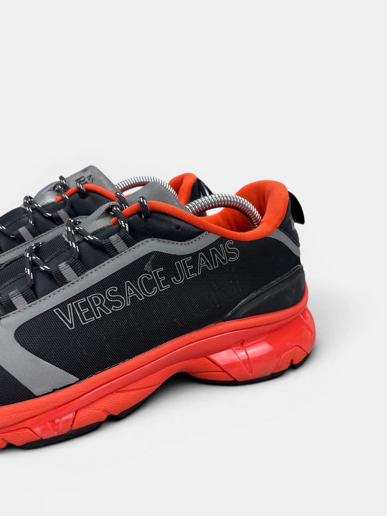 Versace Jeans Couture Sneakers — buty sportowe męskie w bardzo dobrym stanie rozmiar 43, opcjonalne zdjęcie 1