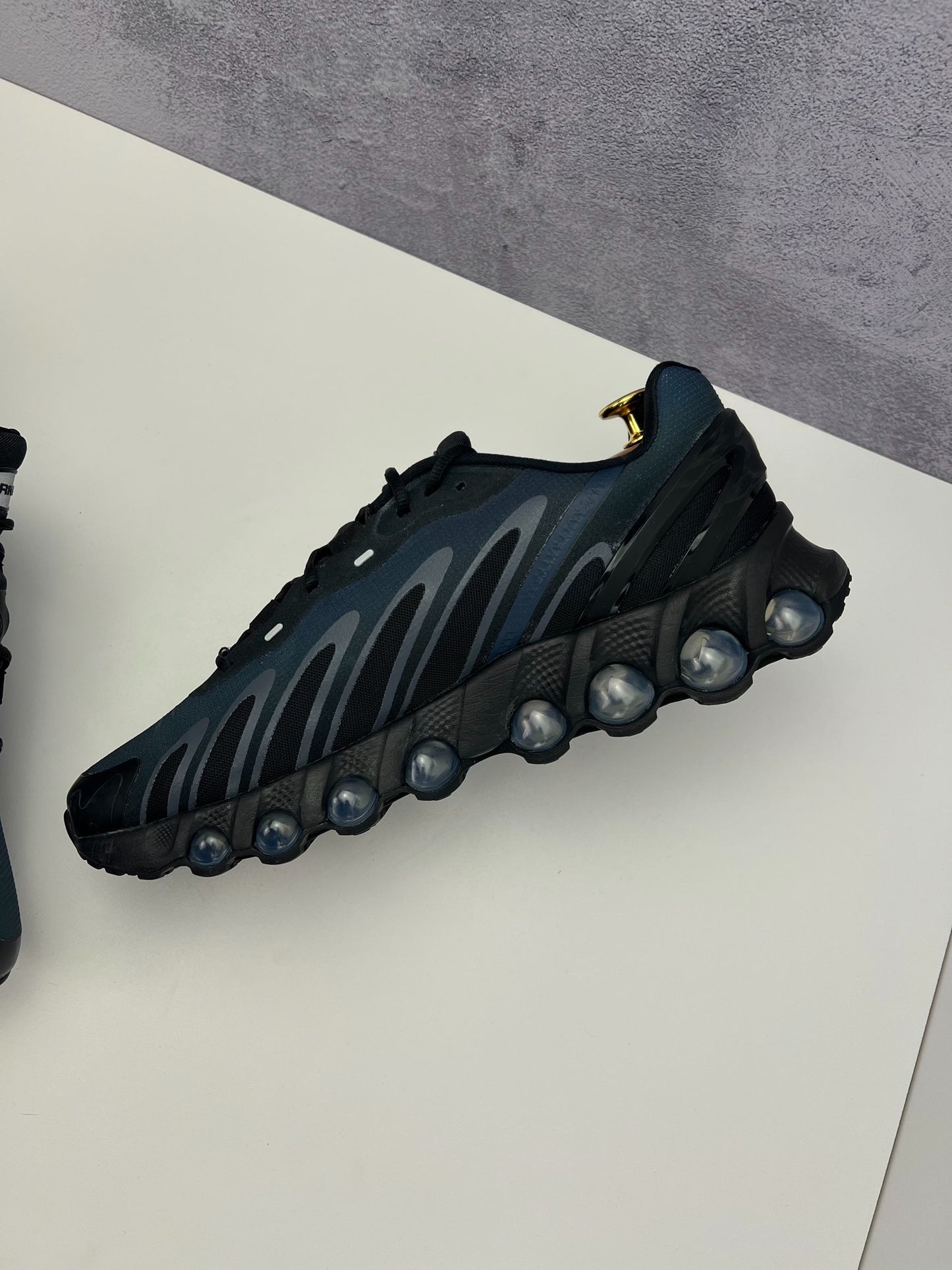 Nike Air Max Dn8 (45.5) - sneakilystore