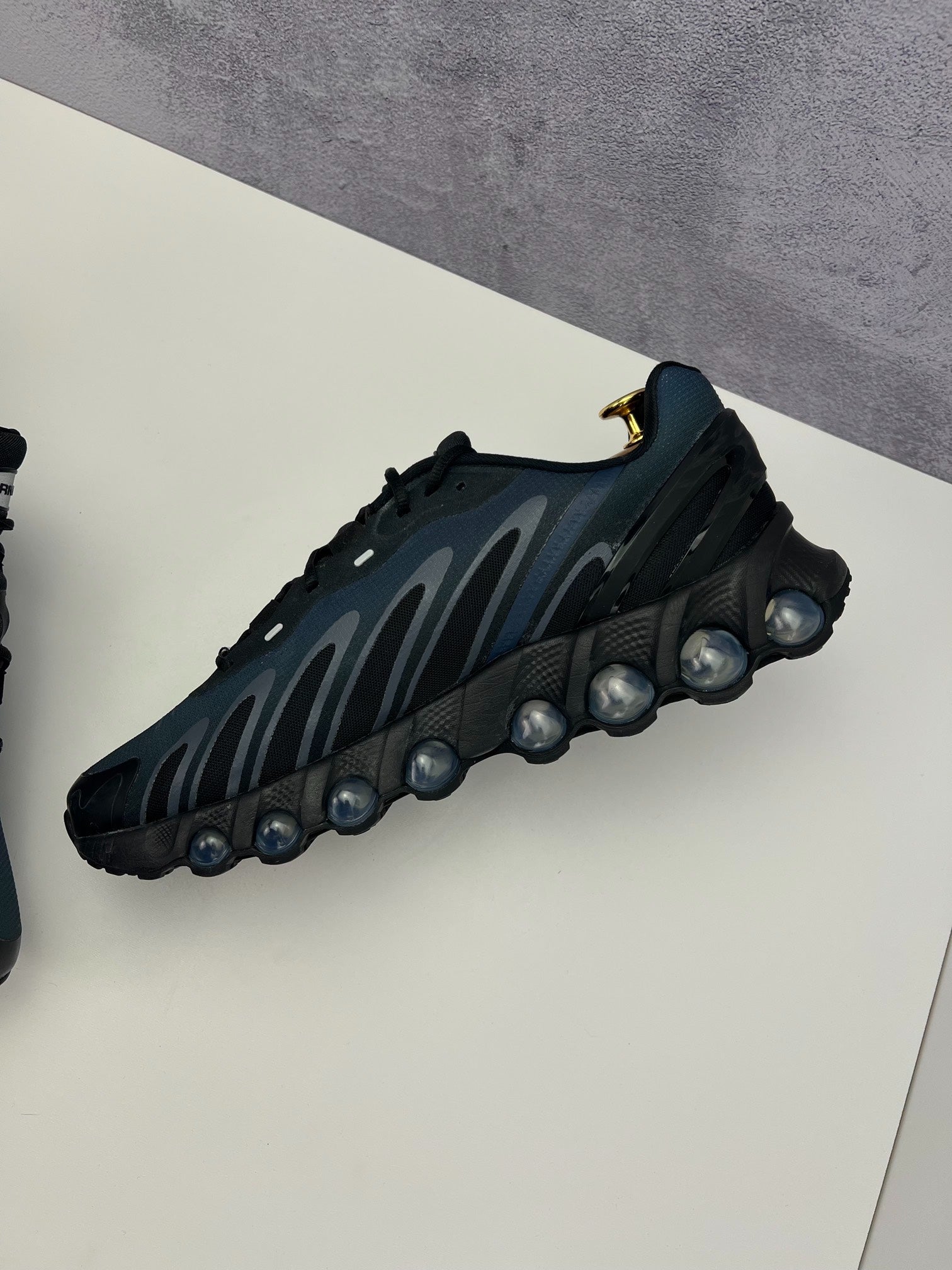 Nike Air Max Dn8 (45.5) - sneakilystore