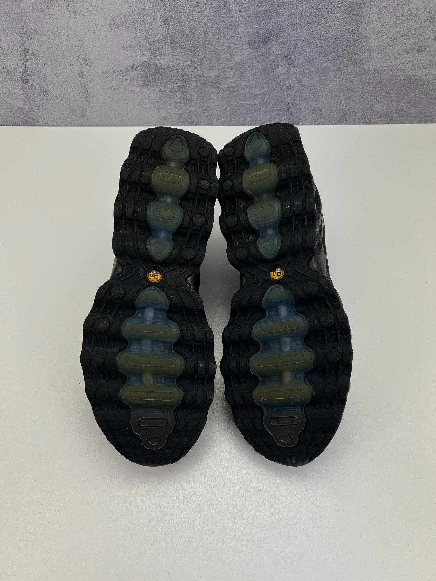 Nike Air Max Dn8 (45.5) - sneakilystore